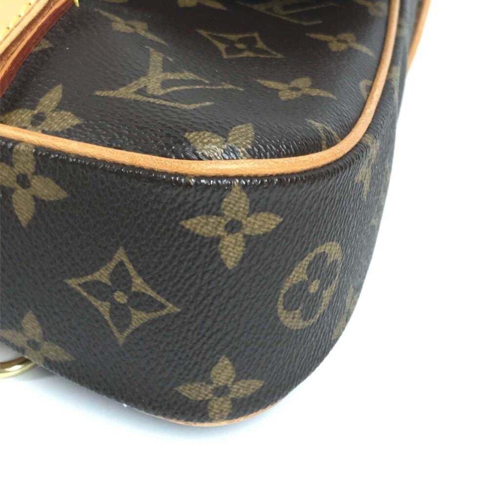 LOUIS VUITTON Authentic Brown Monogram Canvas Bag - Picture 6 of 16